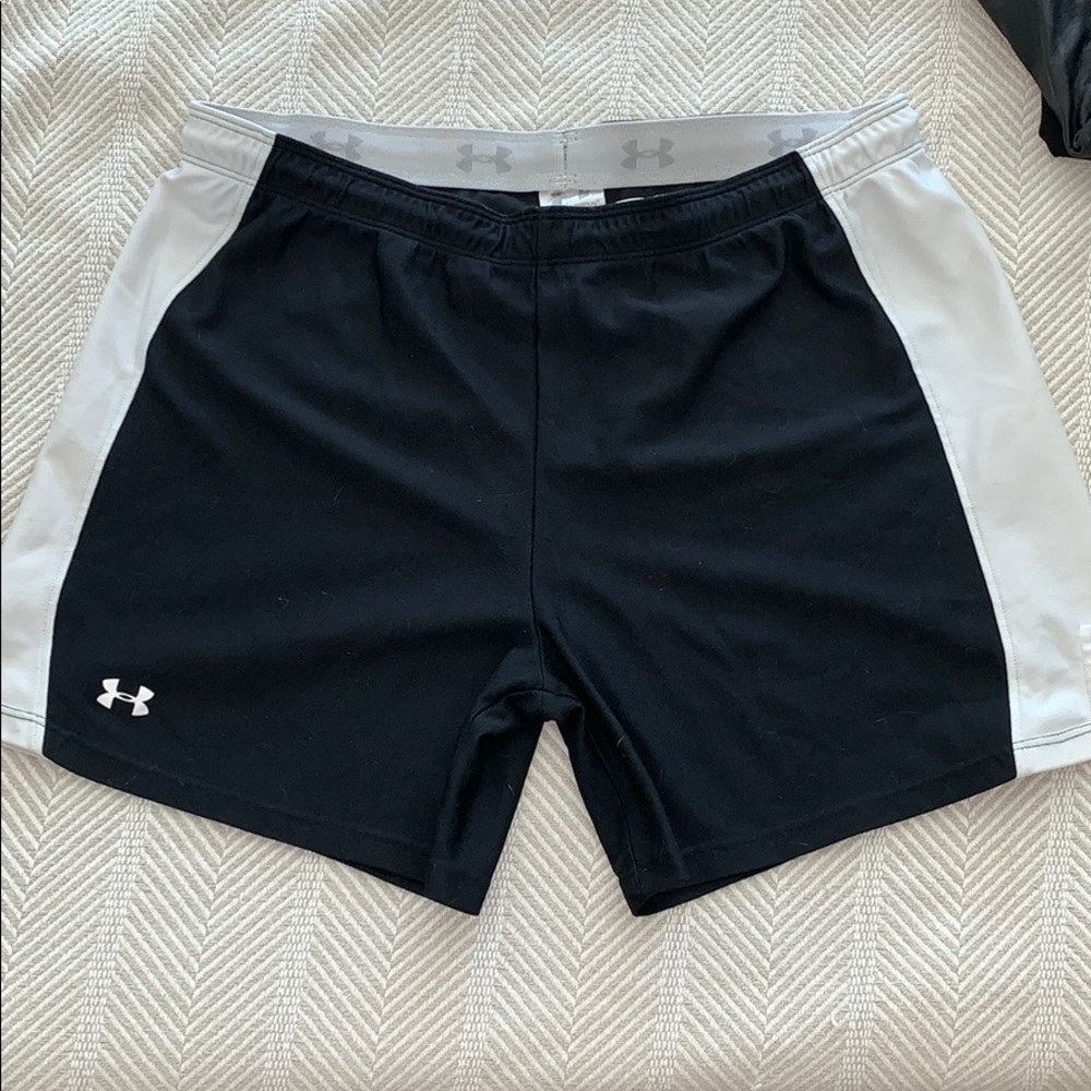Under Armor women’s small shorts